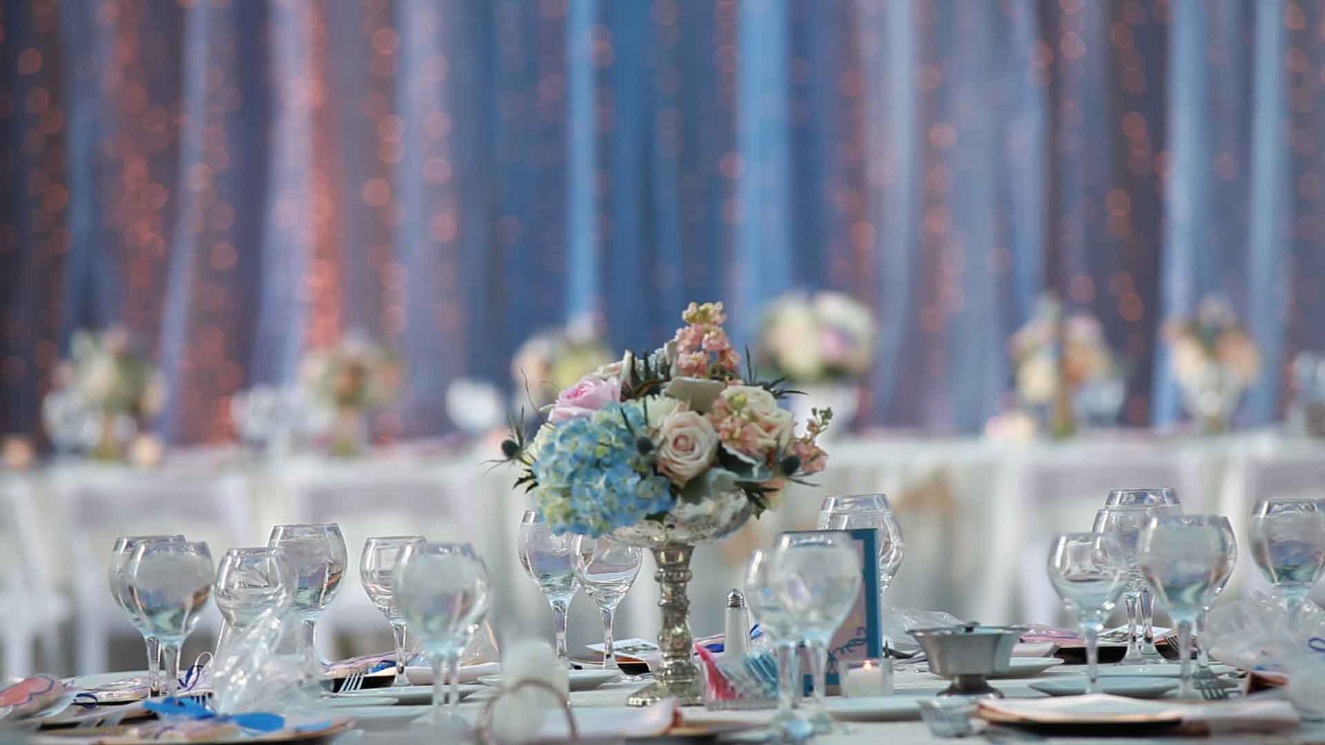 A table scape of decor and flowers at Indianapolis Public Library wedding.
