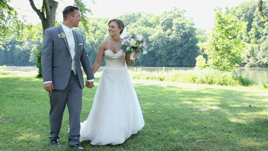 We loved working with this couple at Blue Heron at Blackthorn in South Bend, IN.
